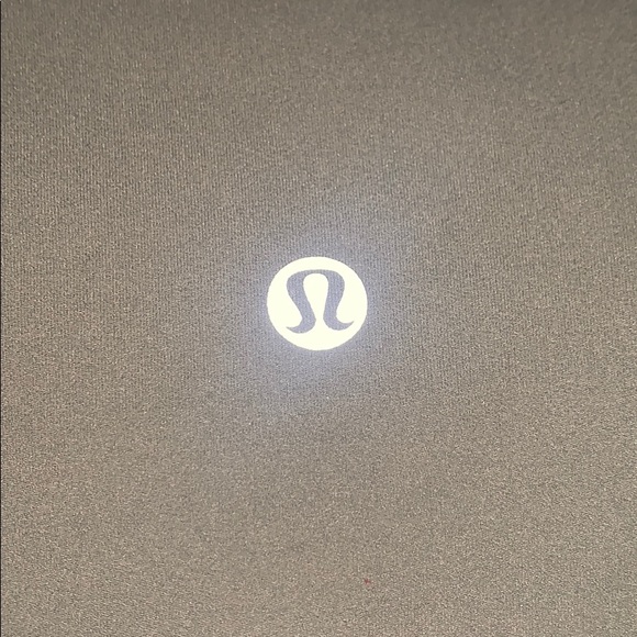 CAMO GREEN LULULEMON JOGGERS - Picture 3 of 3